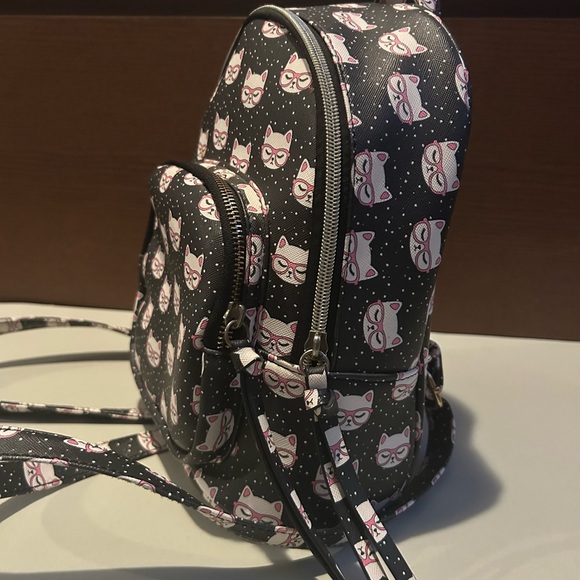 Black Cat Print Women's Backpack - Picture 4 of 4